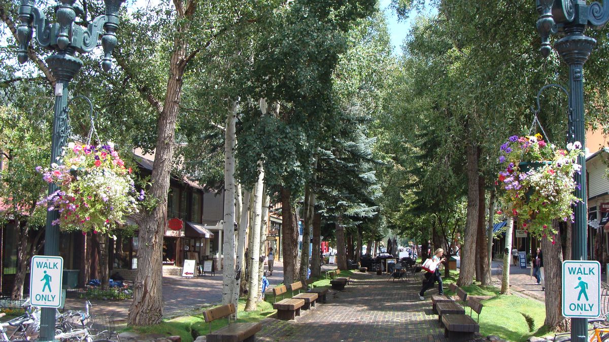 Walkability in Aspen: Why It Matters for Buyers and Sellers – Aspen Nima (3)