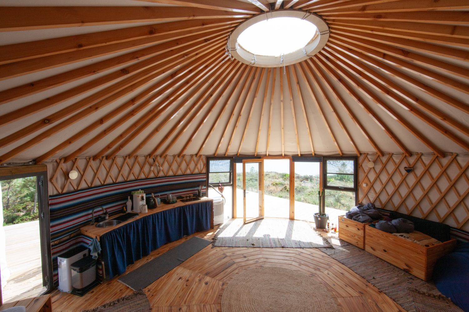 Harmonia interior — © Denis Chatelain