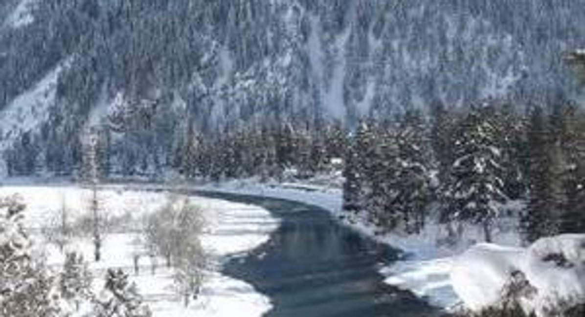 The Kashmir You Don't See in Brochures: A Journey Beyond the Usual Route