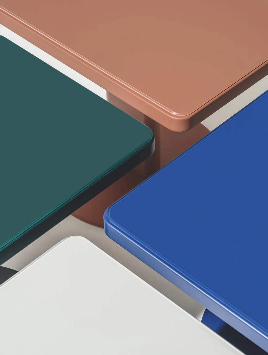 LAYERED MATERIALITY AND COLOURS