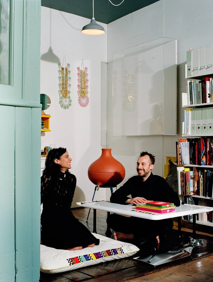 NIPA DOSHI AND JONATHAN LEVIEN IN THEIR
SPITALFIELDS STUDIO