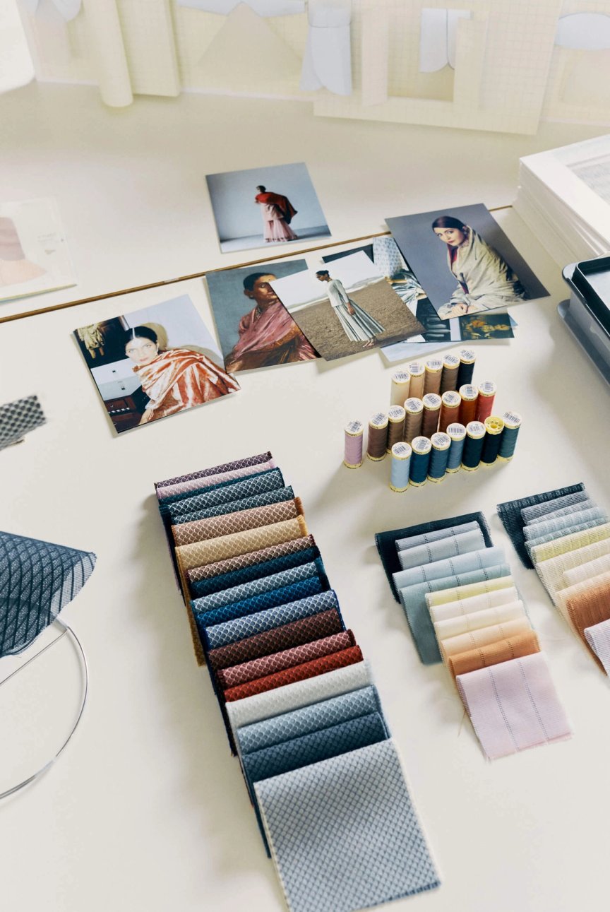 A VIEW ON COLOUR