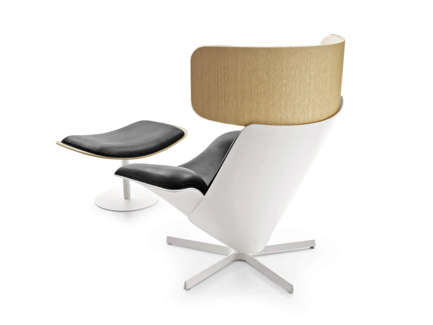 THE CHAIR IS A SCULPTURE IN THE HOME