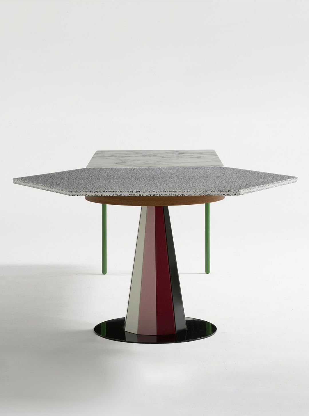Manzai Table