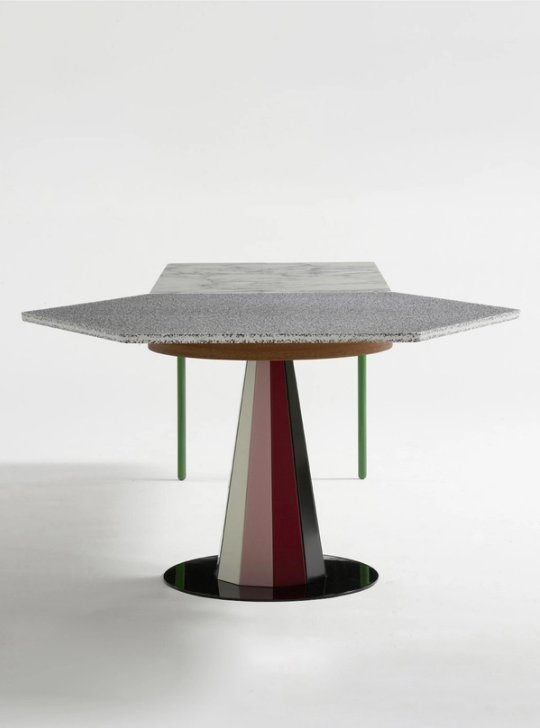 Manzai Table