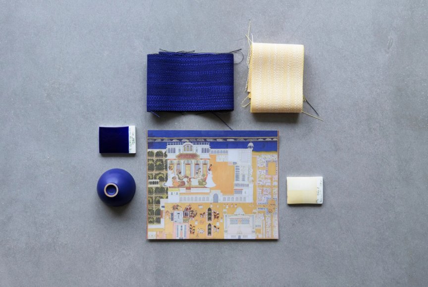 LILA FABRIC WITH REFERENCES 