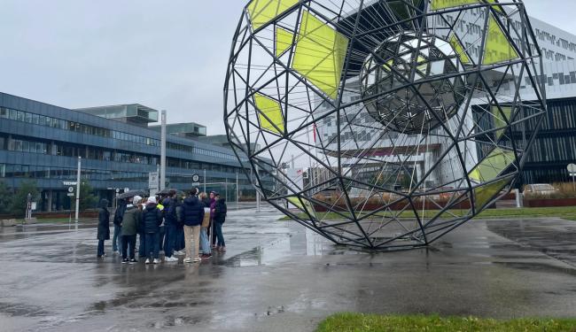 Skulptur av Olafur Eliasson