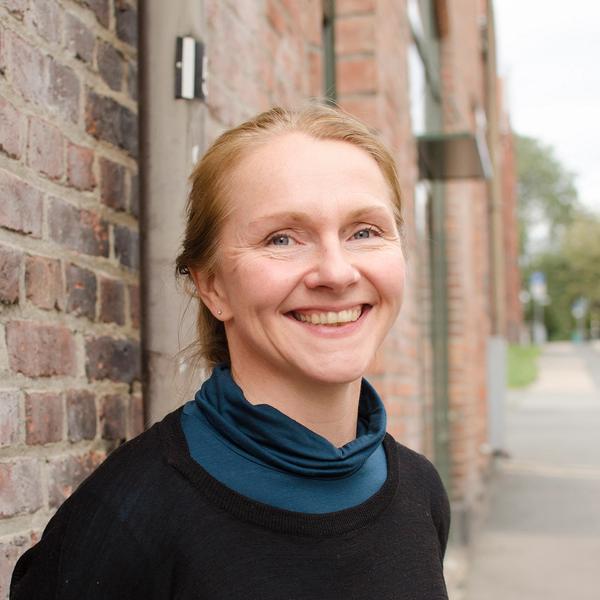 Portrettbilde av Oleiv Lene Åstasund Iversen.