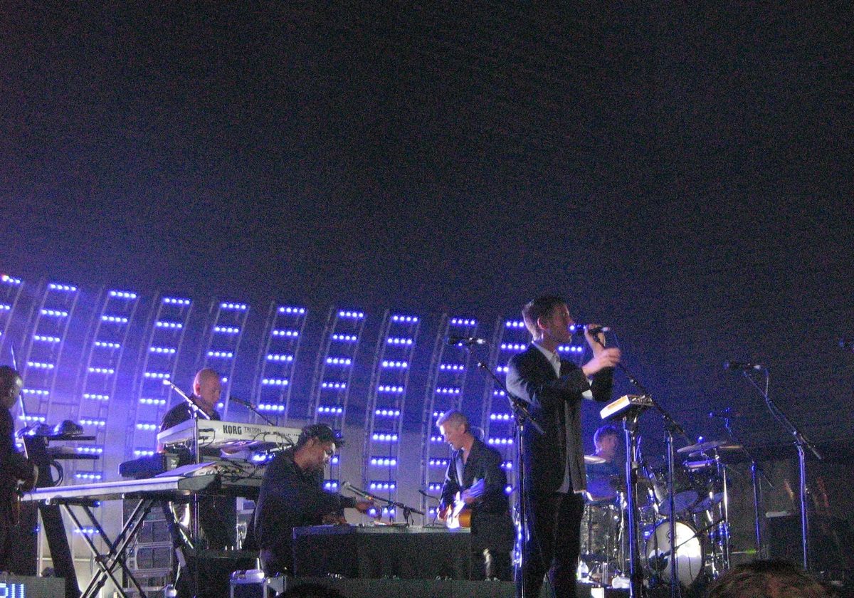 Massive Attack performing live in Barakaldo