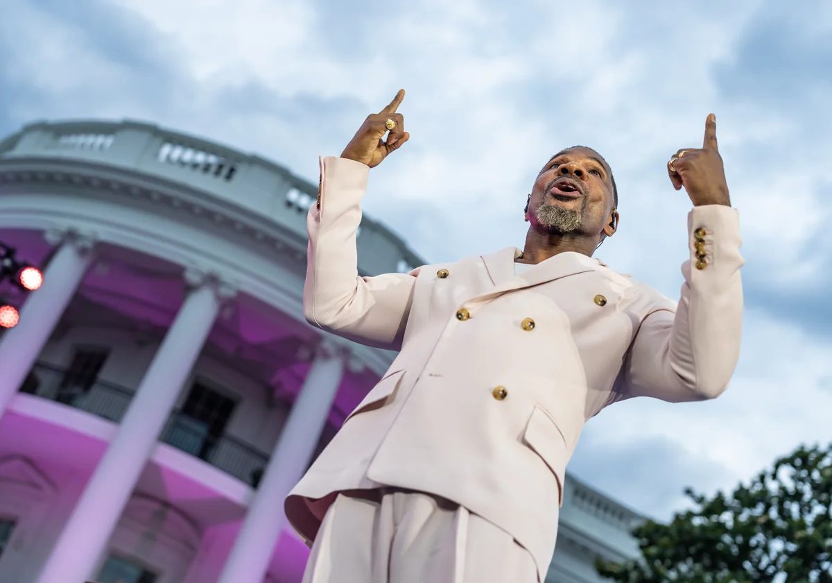 Kirk Franklin performing at the White House Juneteenth concert in 2024