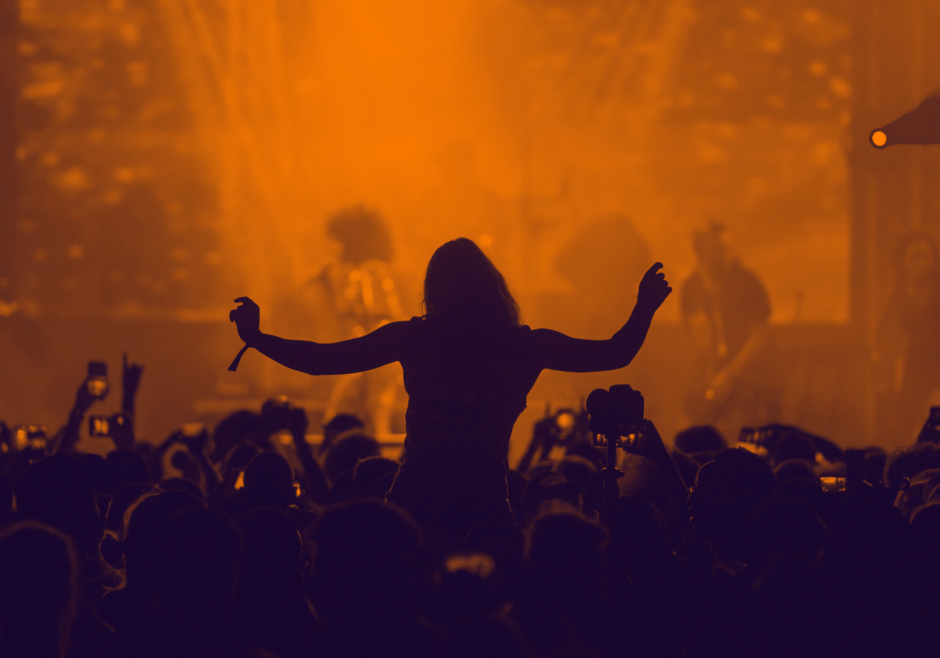 Grow a Loyal Fanbase as an Artist: Tips, Tactics & Strategies — LISTN