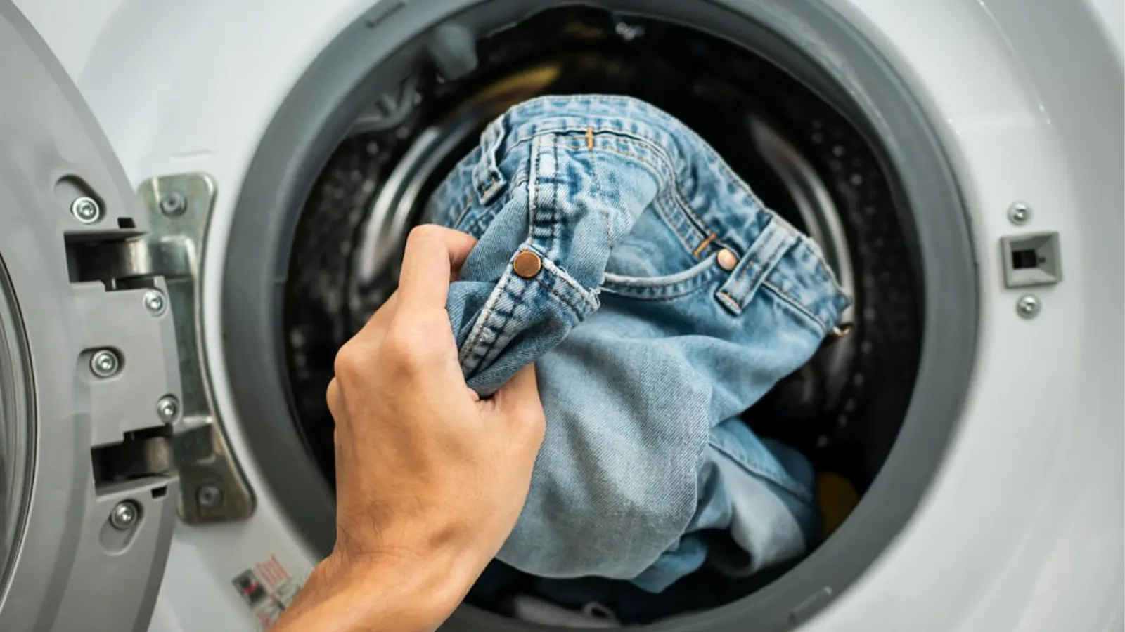 Hvordan vaske klærne uten å slite dem ut