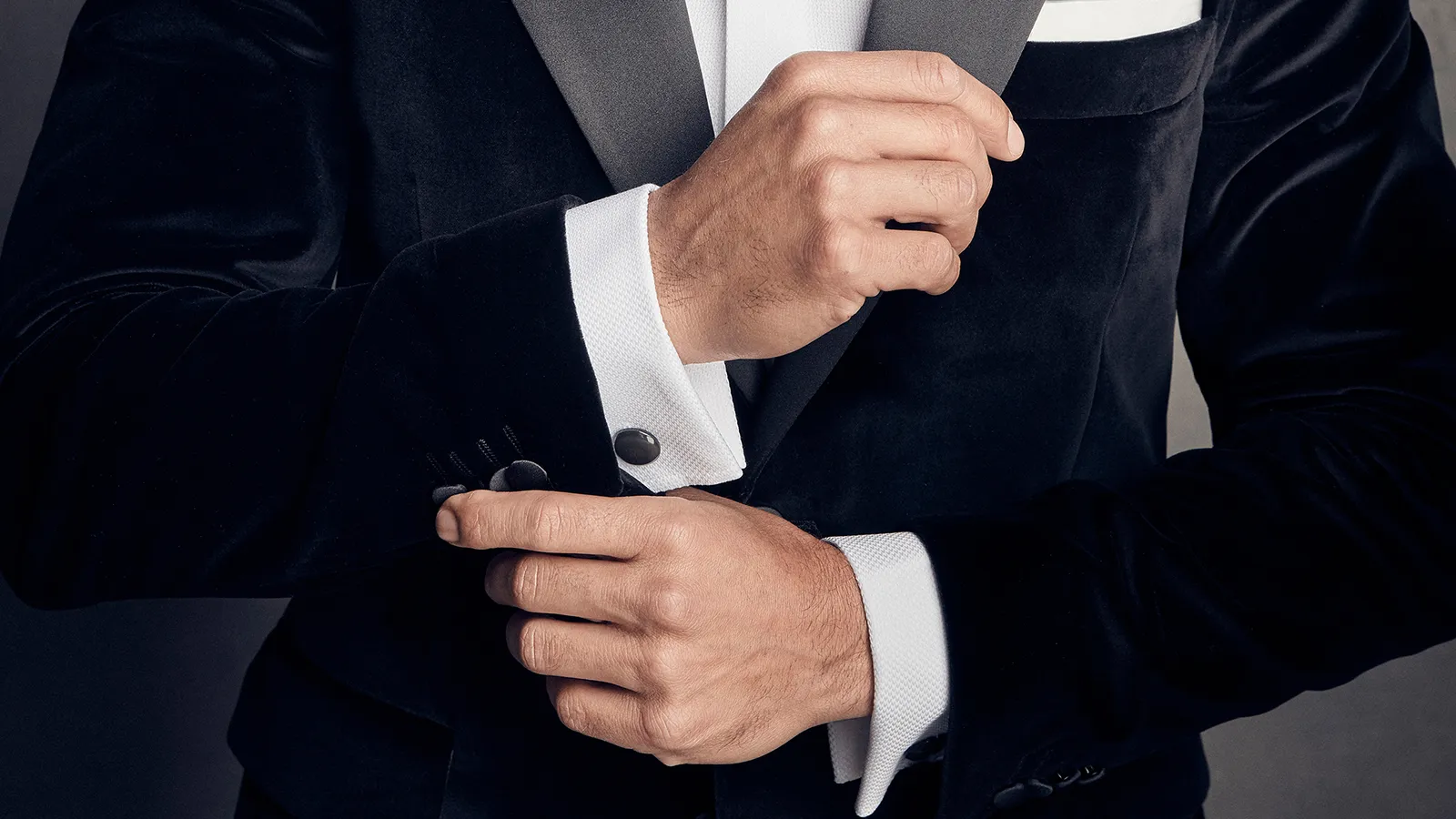 Skikk og bruk av mansjettknapper