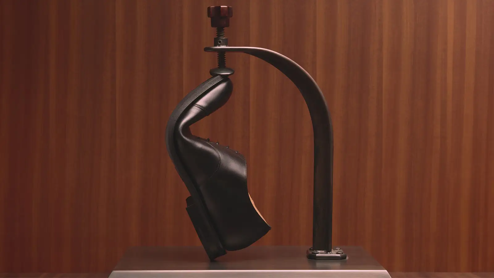 Church's Dubai dressko