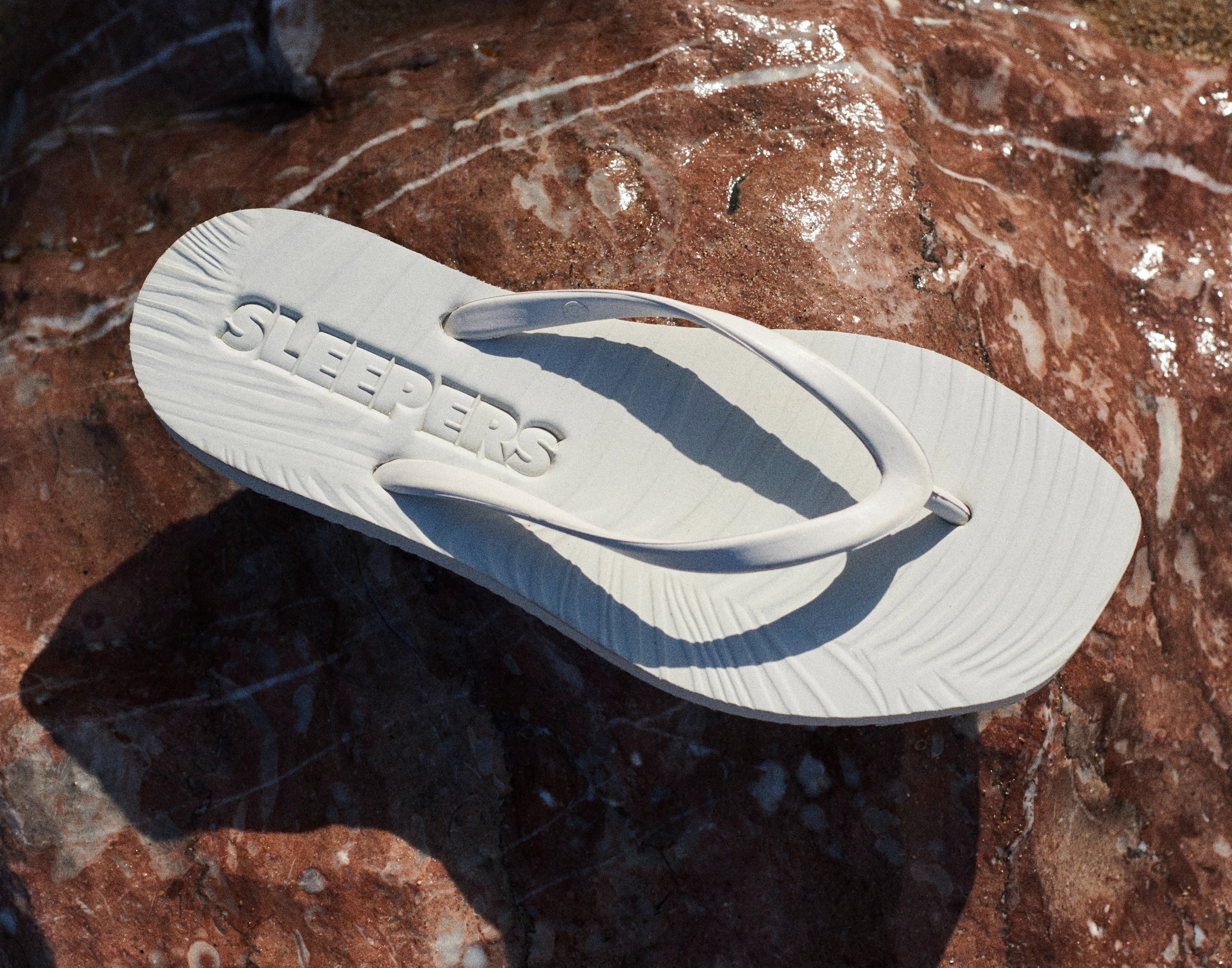Sleepers – flipflops laget av planter