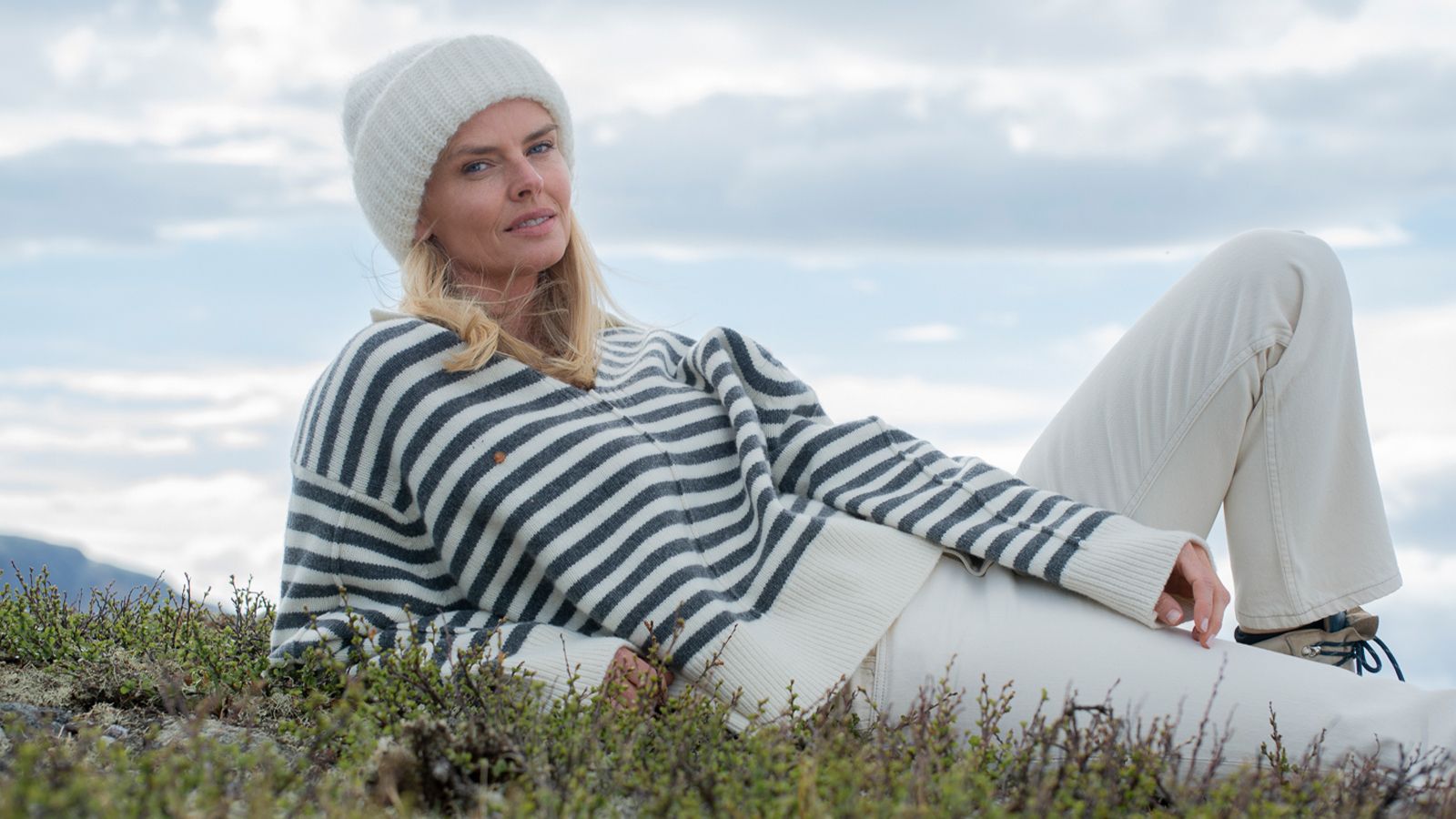 Merker Arnie Says hovedbanner