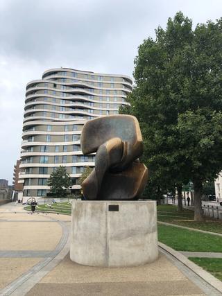 "Locking Piece" by Henry Moore, Millbank