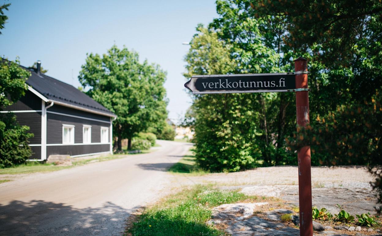 Mikä on verkkotunnus ja miten se toimii?