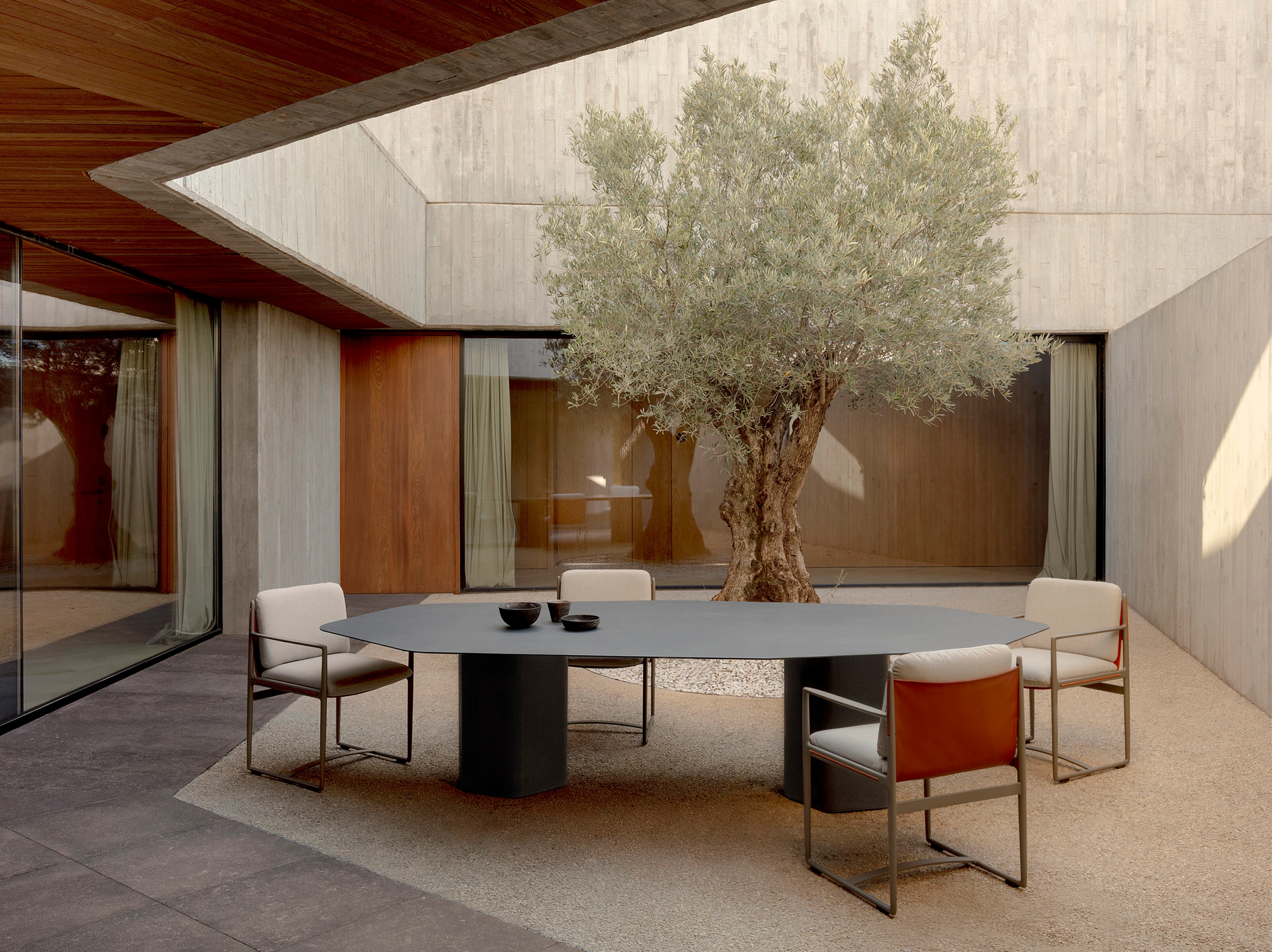 Altherr Desile Park Talo Table Product Design 14