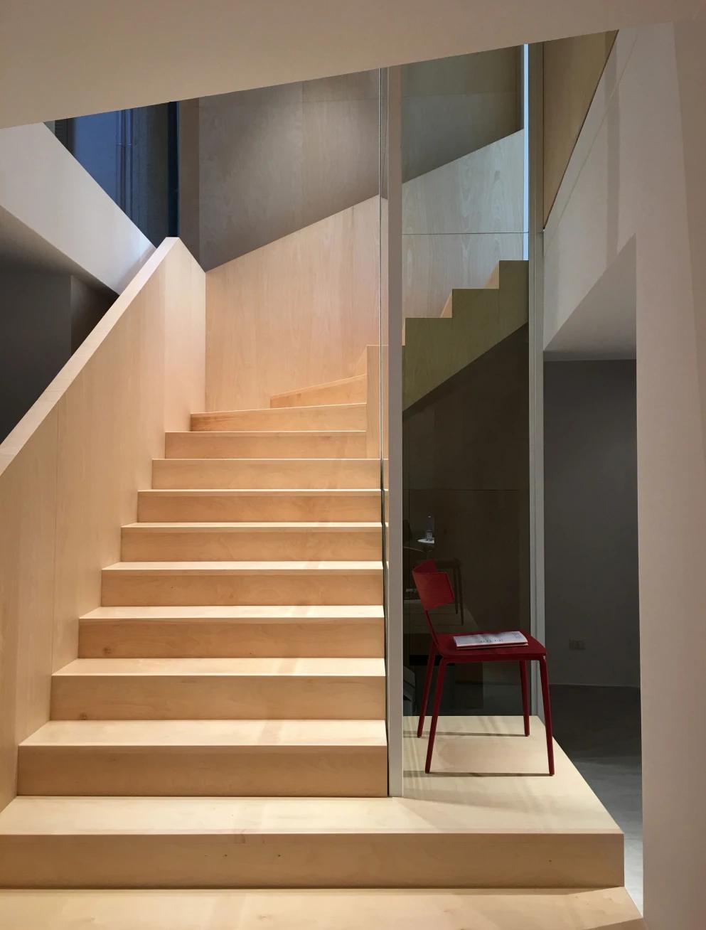 Lievore Altherr Désile Park Milano Showroom Arper 2016 Interior Design 01