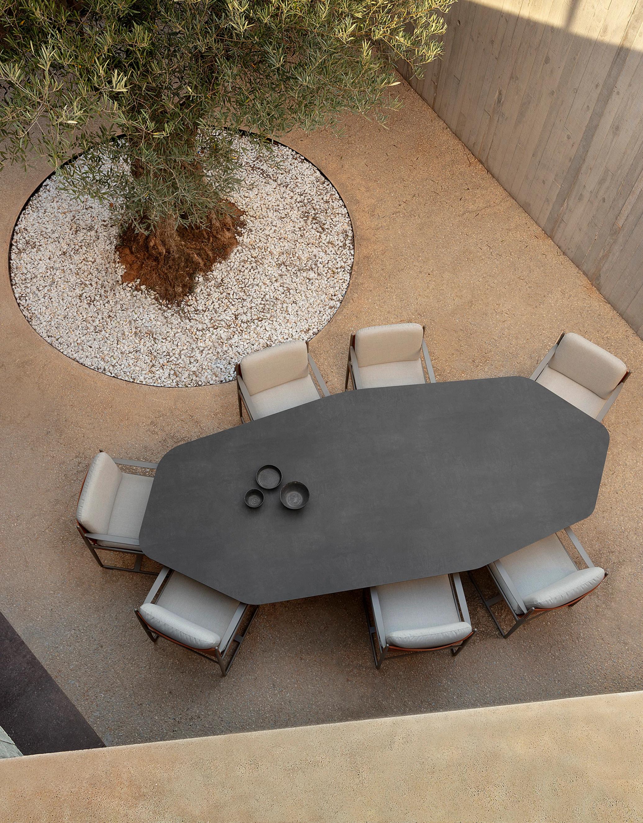 Altherr Desile Park Talo Table Product Design 12