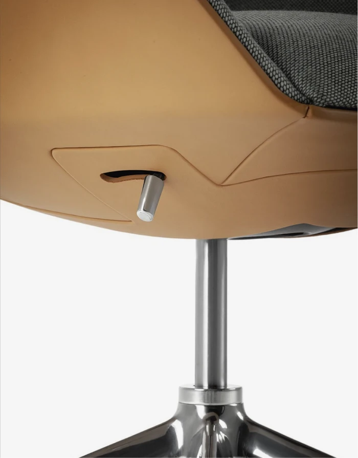 Lievore Altherr Park Trust Table Cercle Desk Shelve Poltrona Frau Product Design 06