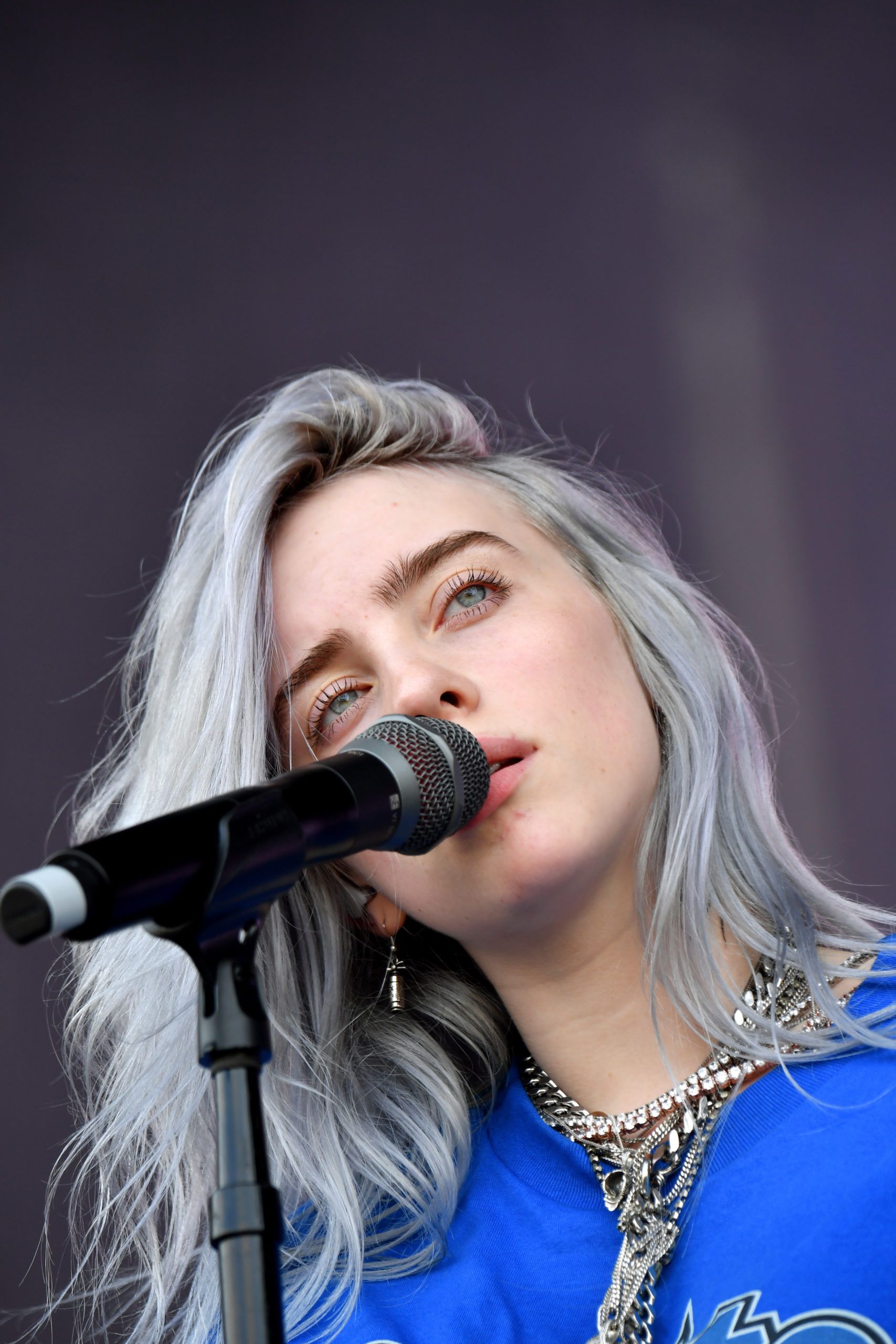 Billie Eilish 17 Year Old with Blue Hair and Tourettes Syndrome Will  Have the Number 1 Album This Week  Showbiz411
