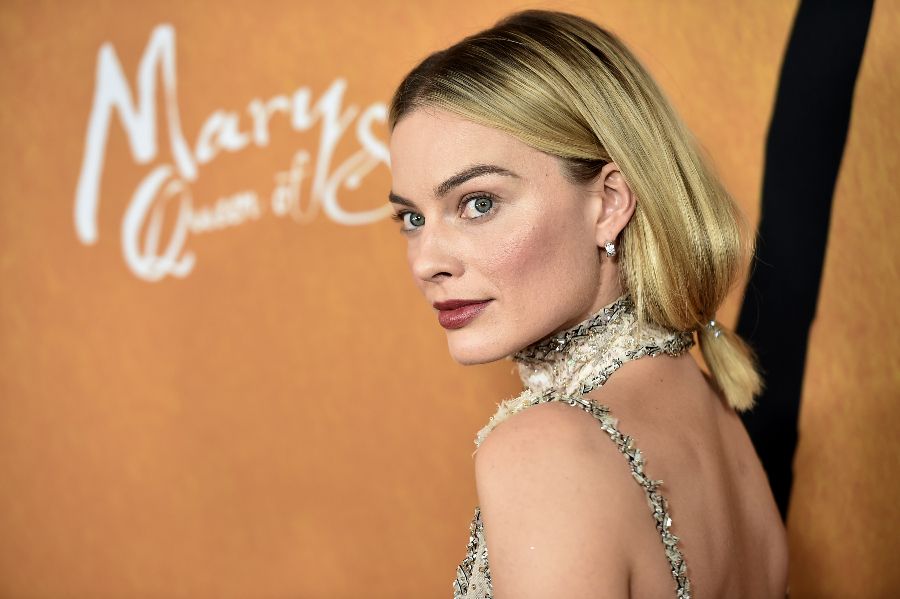 US-ENTERTAINMENT-FILM-MARY QUEEN OF SCOTS Australian actress Margot Robbie attends the New York premiere of 'Mary Queen Of Scots' at Paris Theater on December 4, 2018 in New York City (Photo by Steven FERDMAN / AFP) (Photo credit should read STEVEN FERDMAN/AFP via Getty Images)