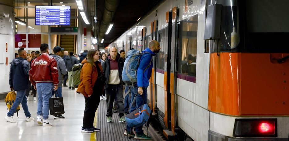 Сбой в центре управления Adif остановил все поезда Rodalies