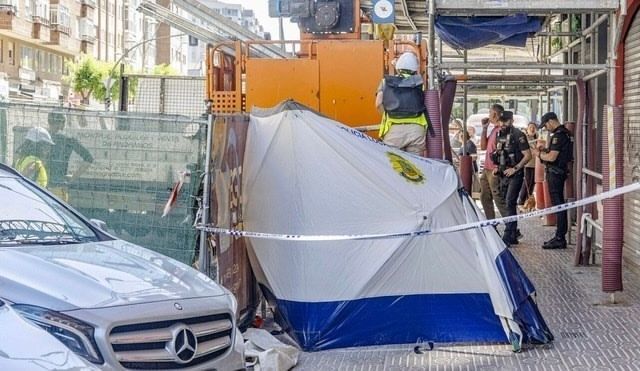 Пенсионера раздавило подъёмником на стройке в Бургосе