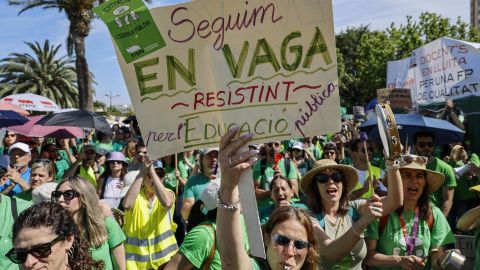 Массовые протесты учителей в Испании