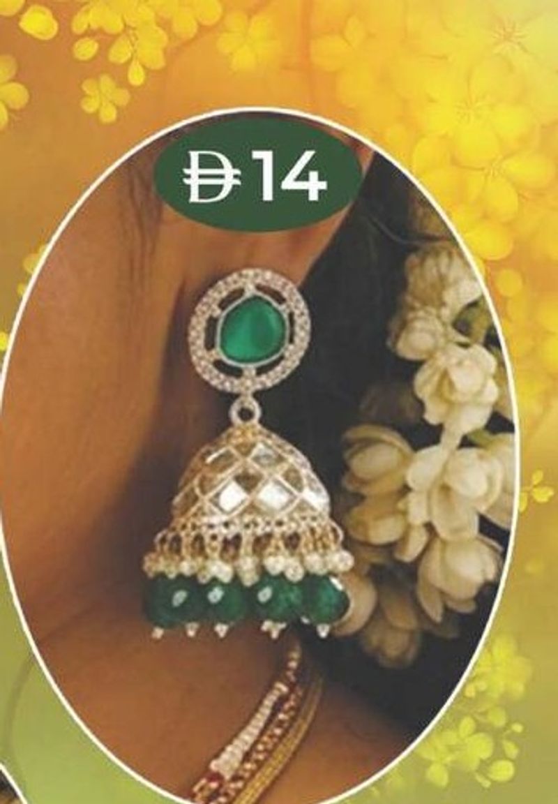 Ladies Earring (Green Jhumka)