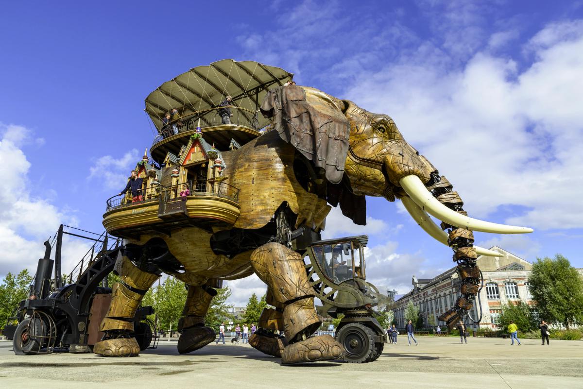 le grand éléphant en mouvement à Nantes, les machines de l’île