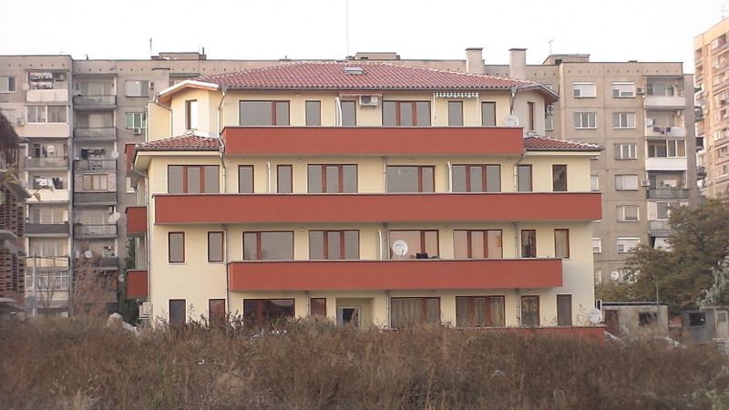 Three-four - storey residential building Samara 3