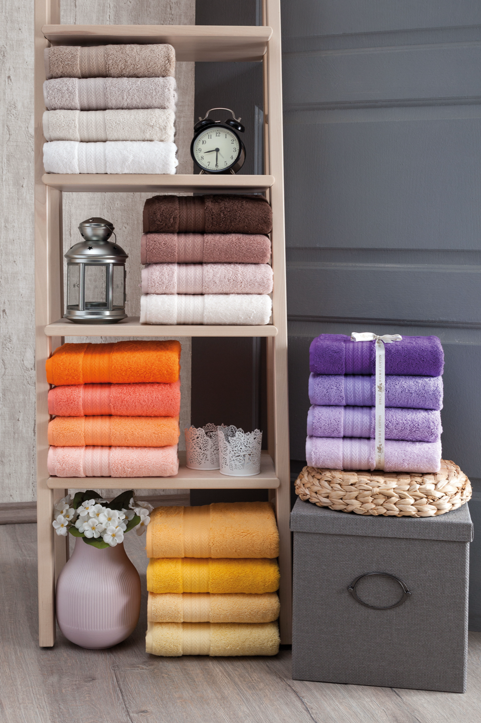 Hand towel 02