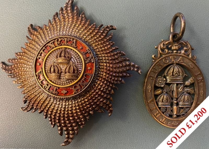 Pair of British Medals sold for £1,200 at auction. Courtesy of Sell My Medals.