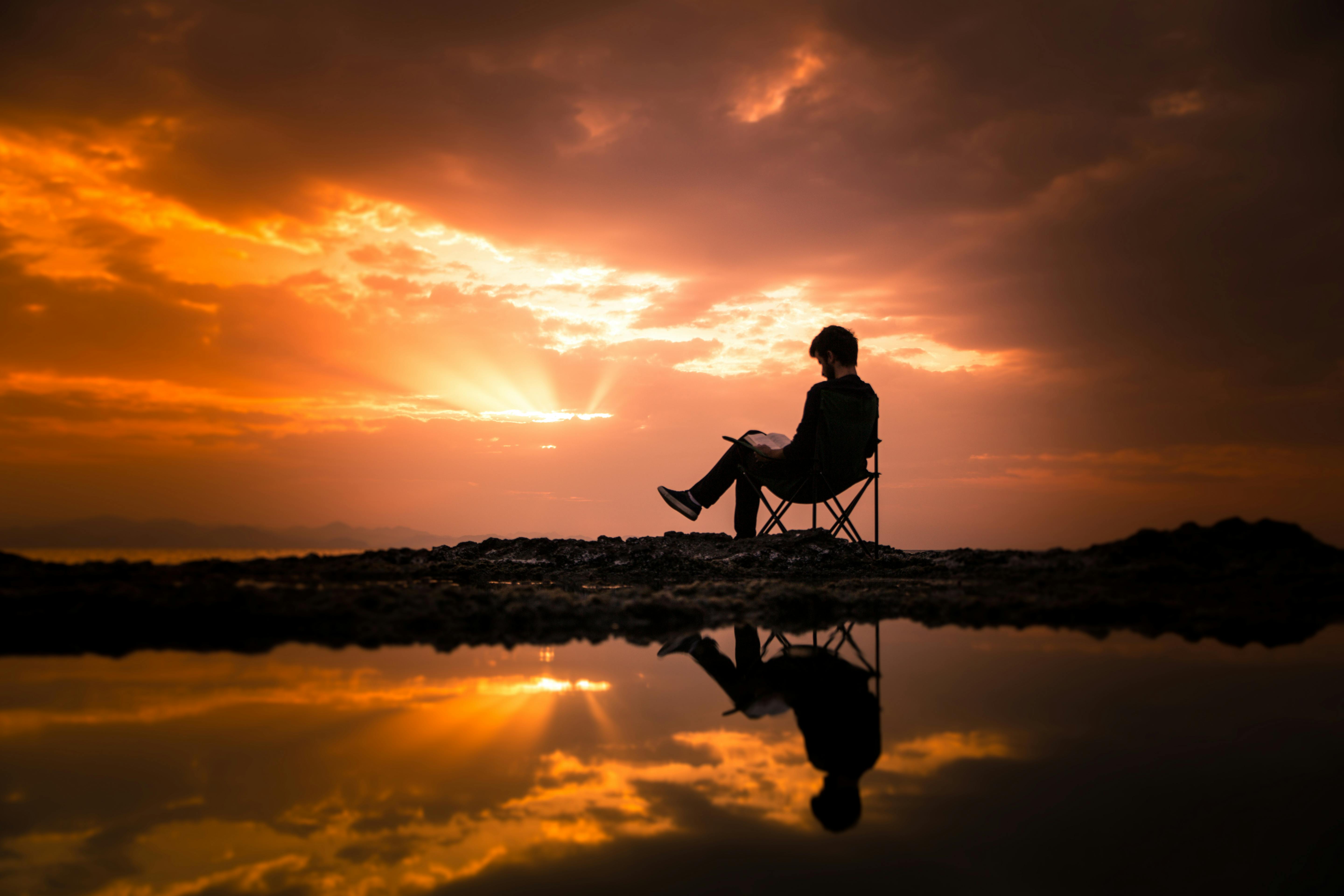 Unlocking the Truth: What Is a Psychic Energy Reading?