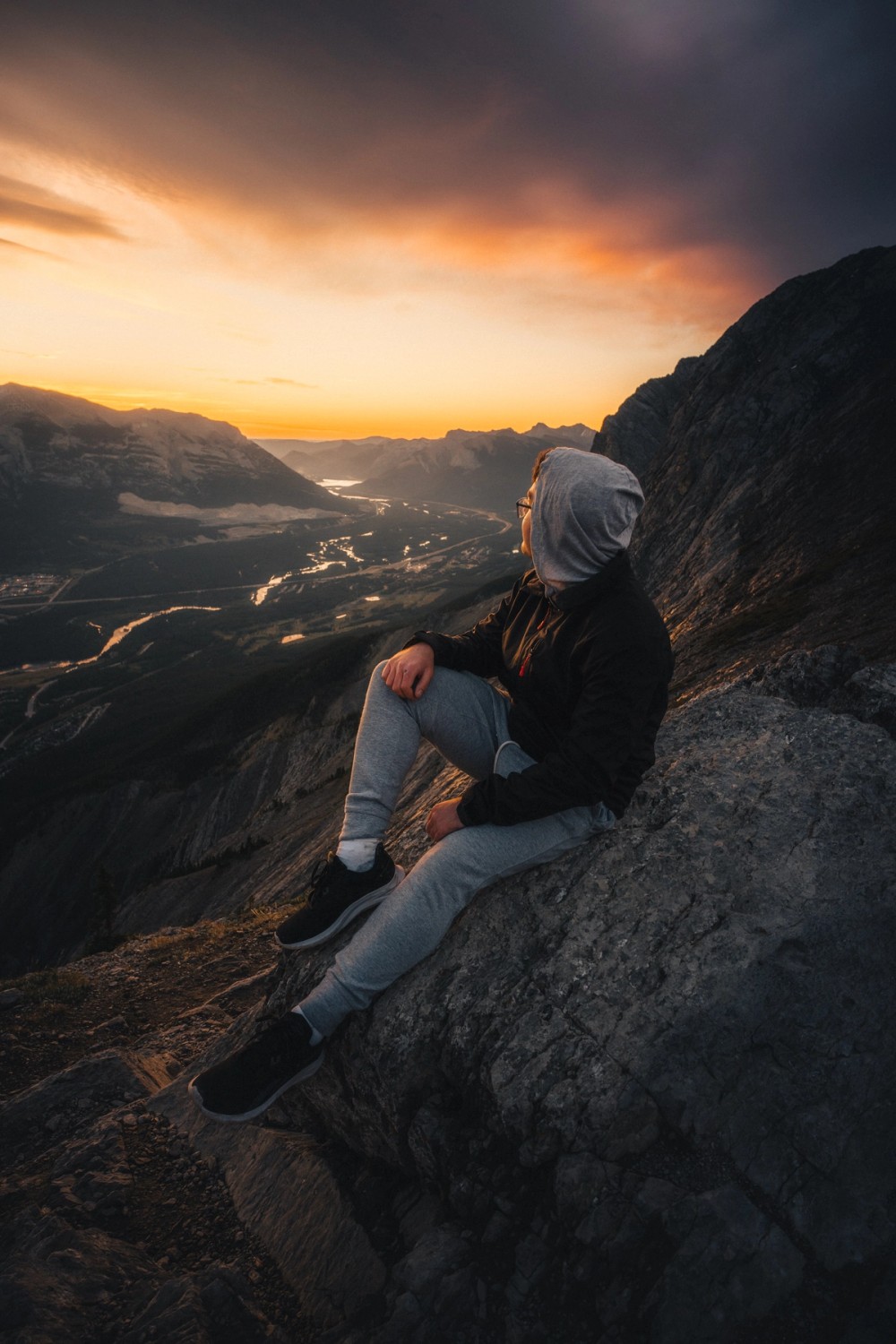Sunrise Summit Views — gallery image
