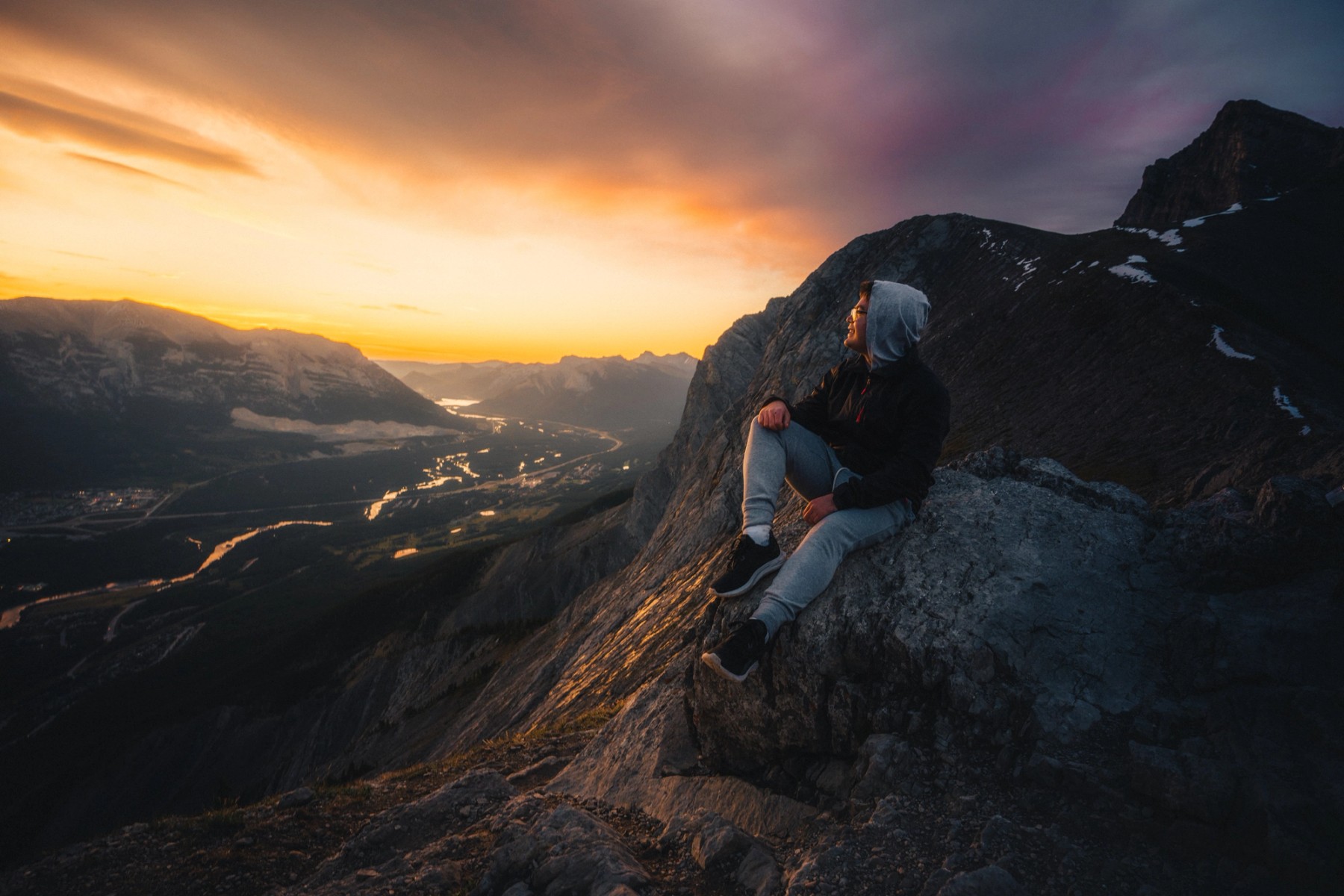 Sunrise Summit Views — gallery image