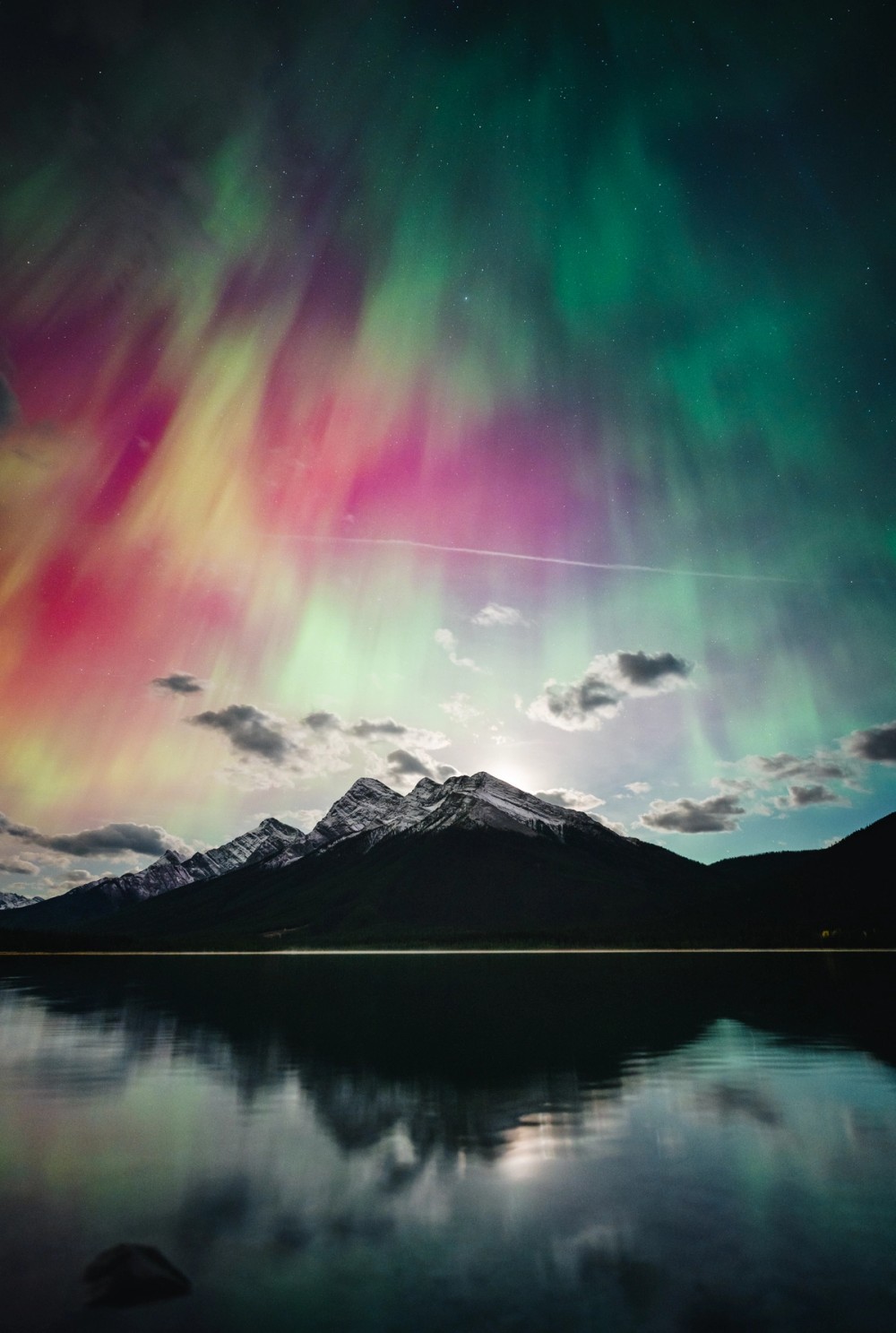 Spray Lakes Auroras — gallery image