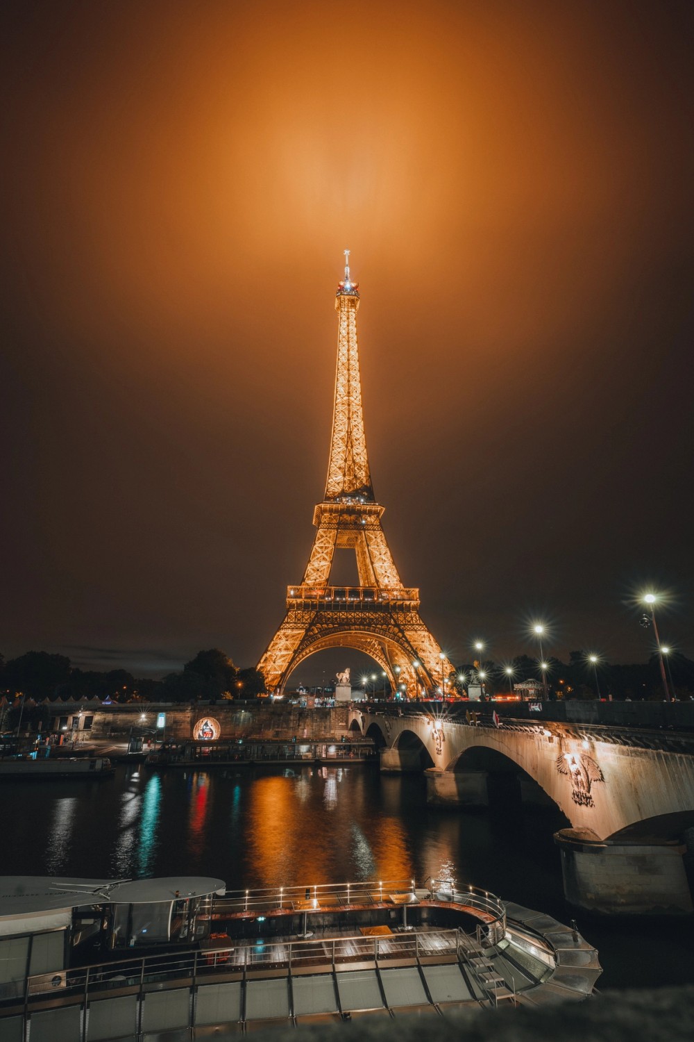 Paris by Night — gallery image