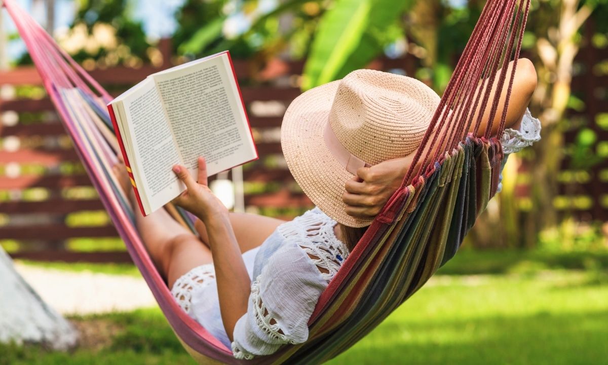 10 lecturas de verano para fomentar la autoestima: Un viaje hacia el empoderamiento personal