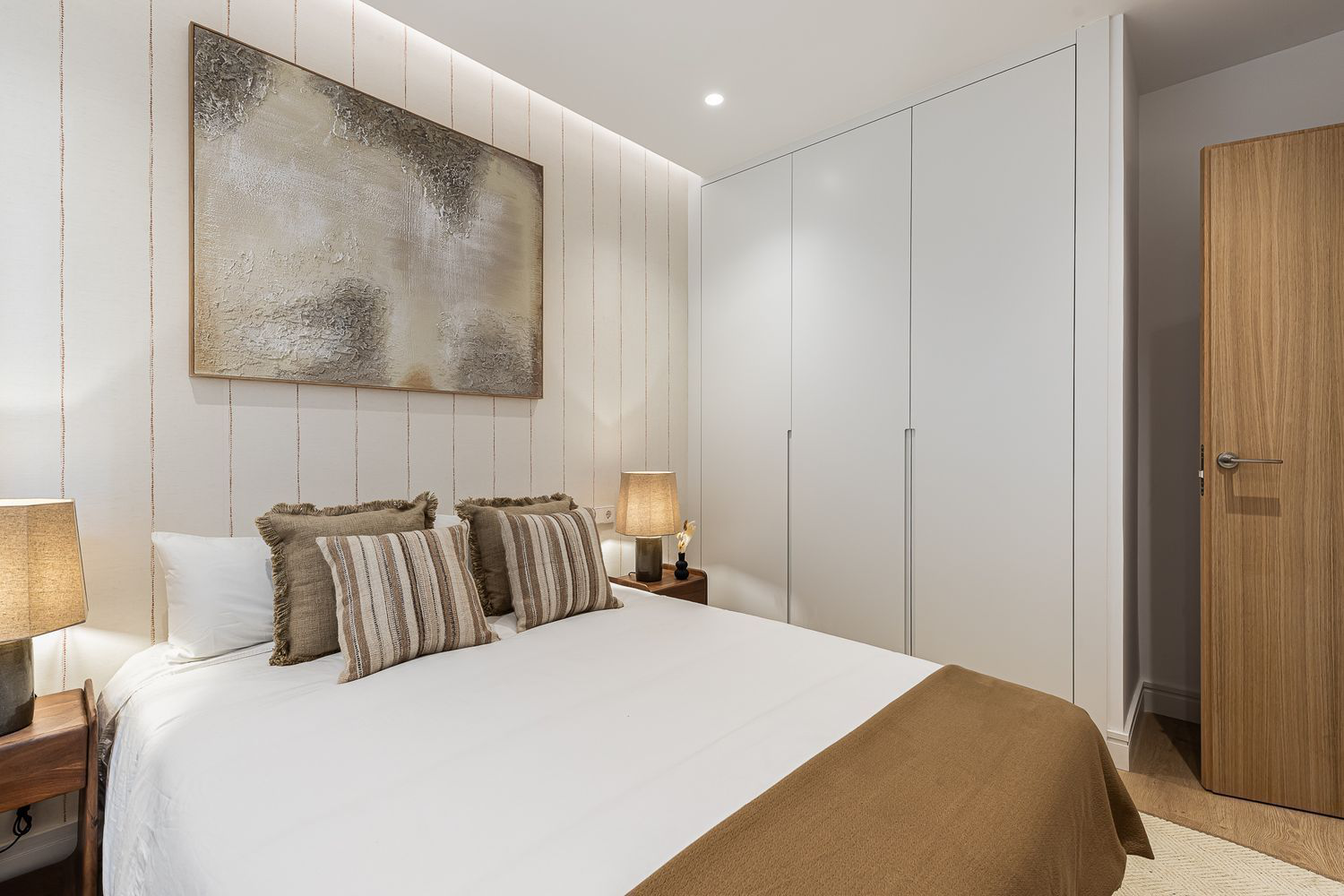 Three-bedroom open-plan living in Chamberí’s most vibrant residential setting