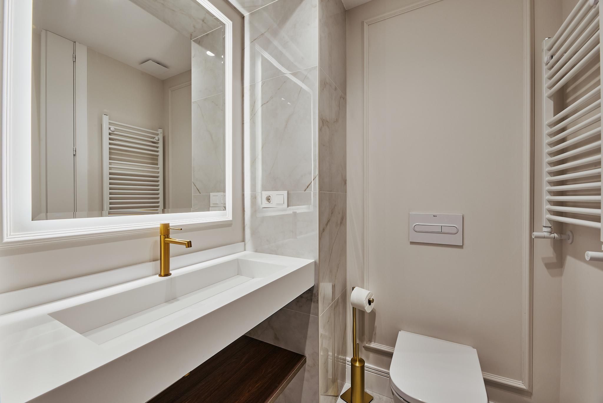 20 m² private terrace in a designer residence in the heart of Goya