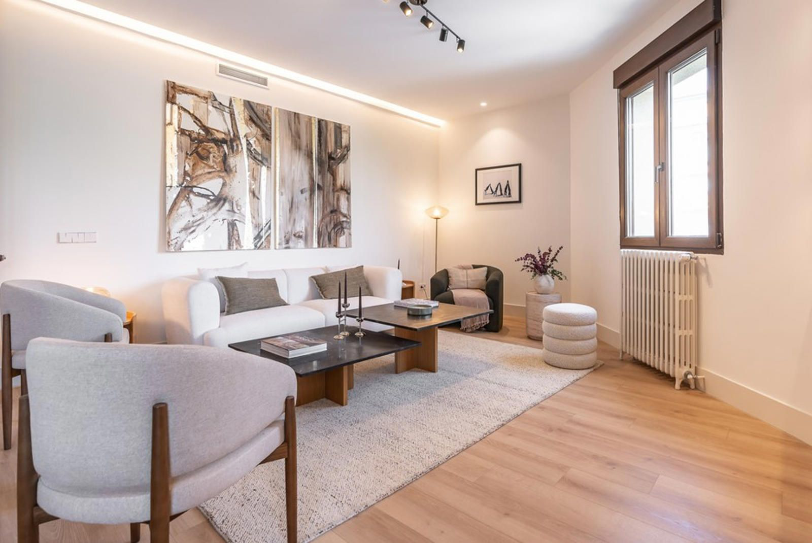 Exclusive property in Almagro with 3 en-suite bedrooms and timeless interiors
