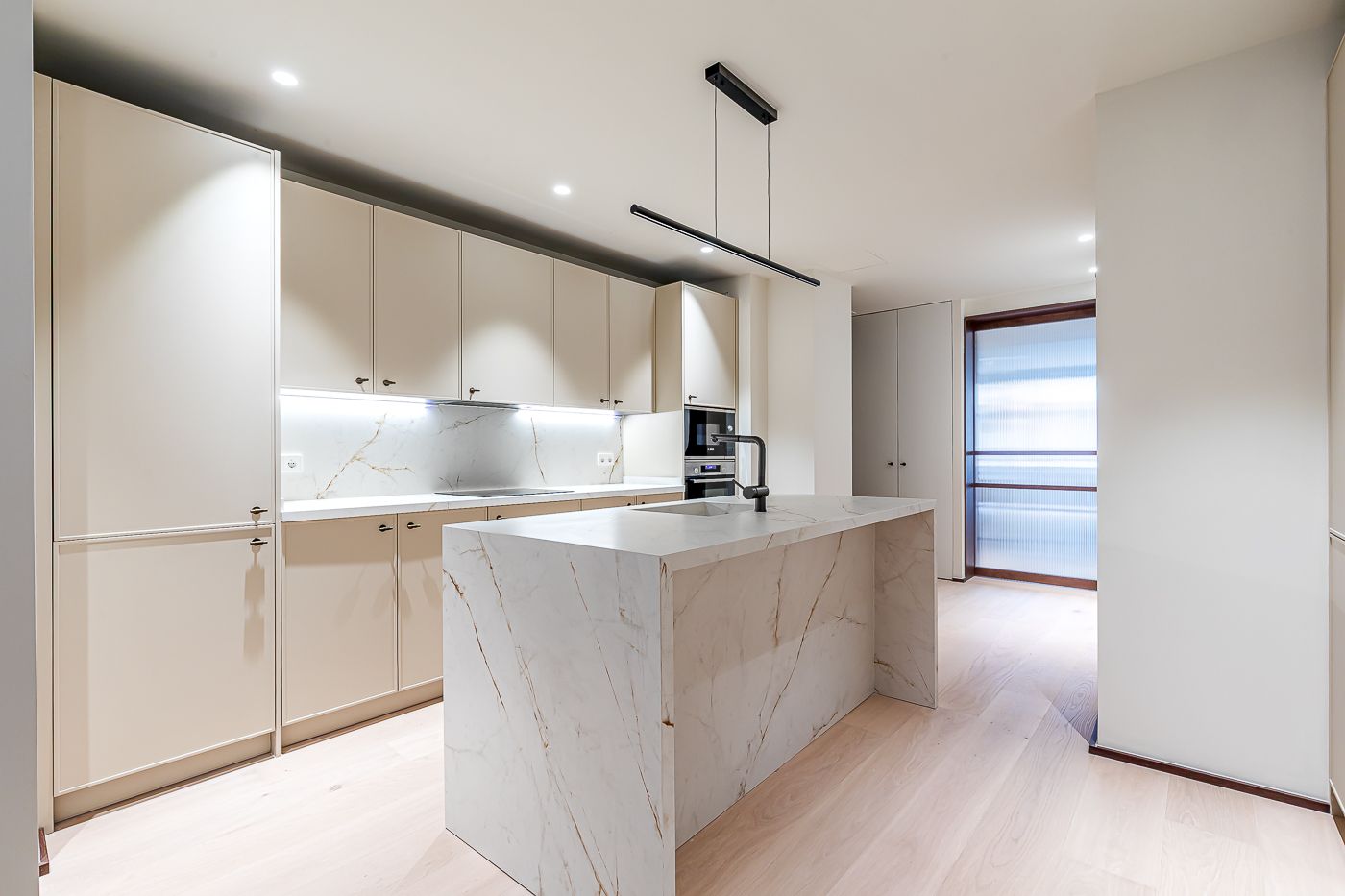 Four-bedroom living in the heart of prestigious Recoletos