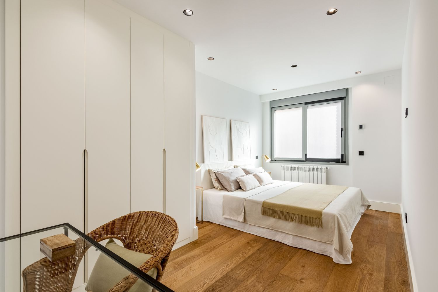 Generous living spaces and seamless outdoor living in one of Salamanca’s finest areas