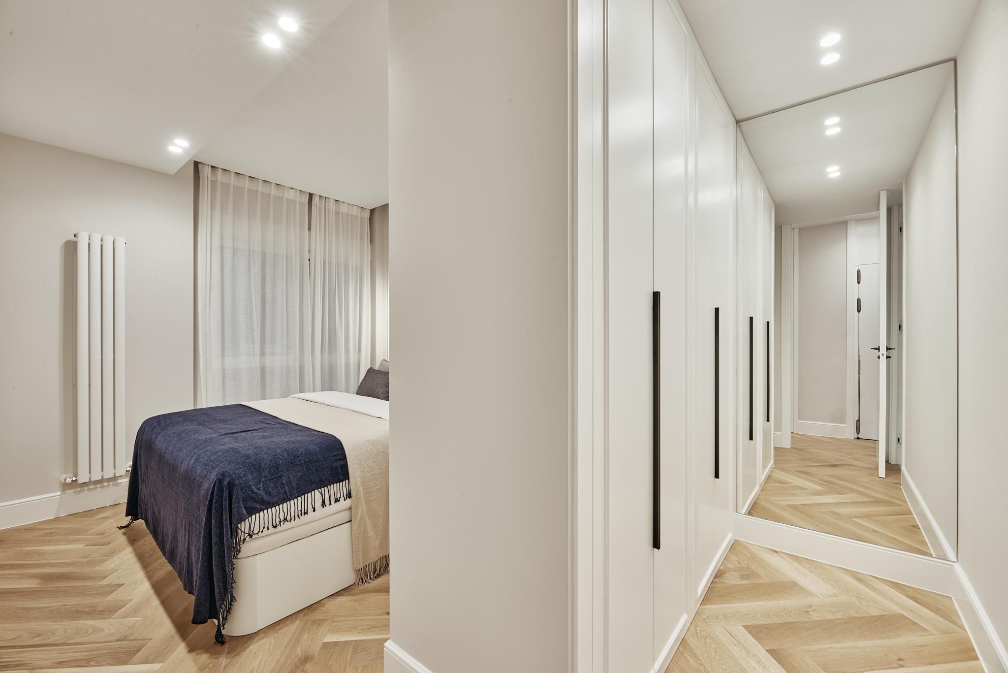 Luxury apartment in Castellana with excellent connectivity and refined city living