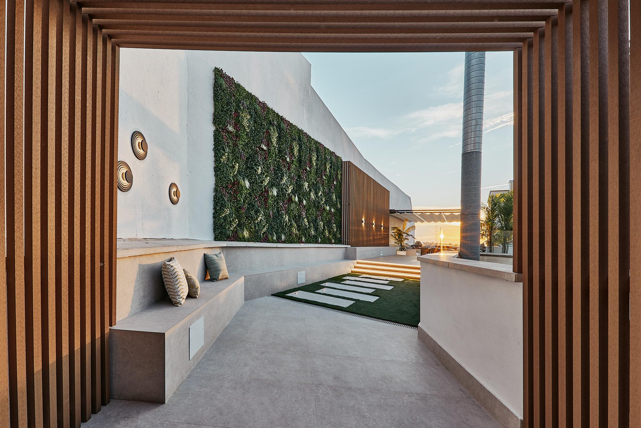 Luxury penthouse in Madrid City Centre with a 301 sqm private terrace