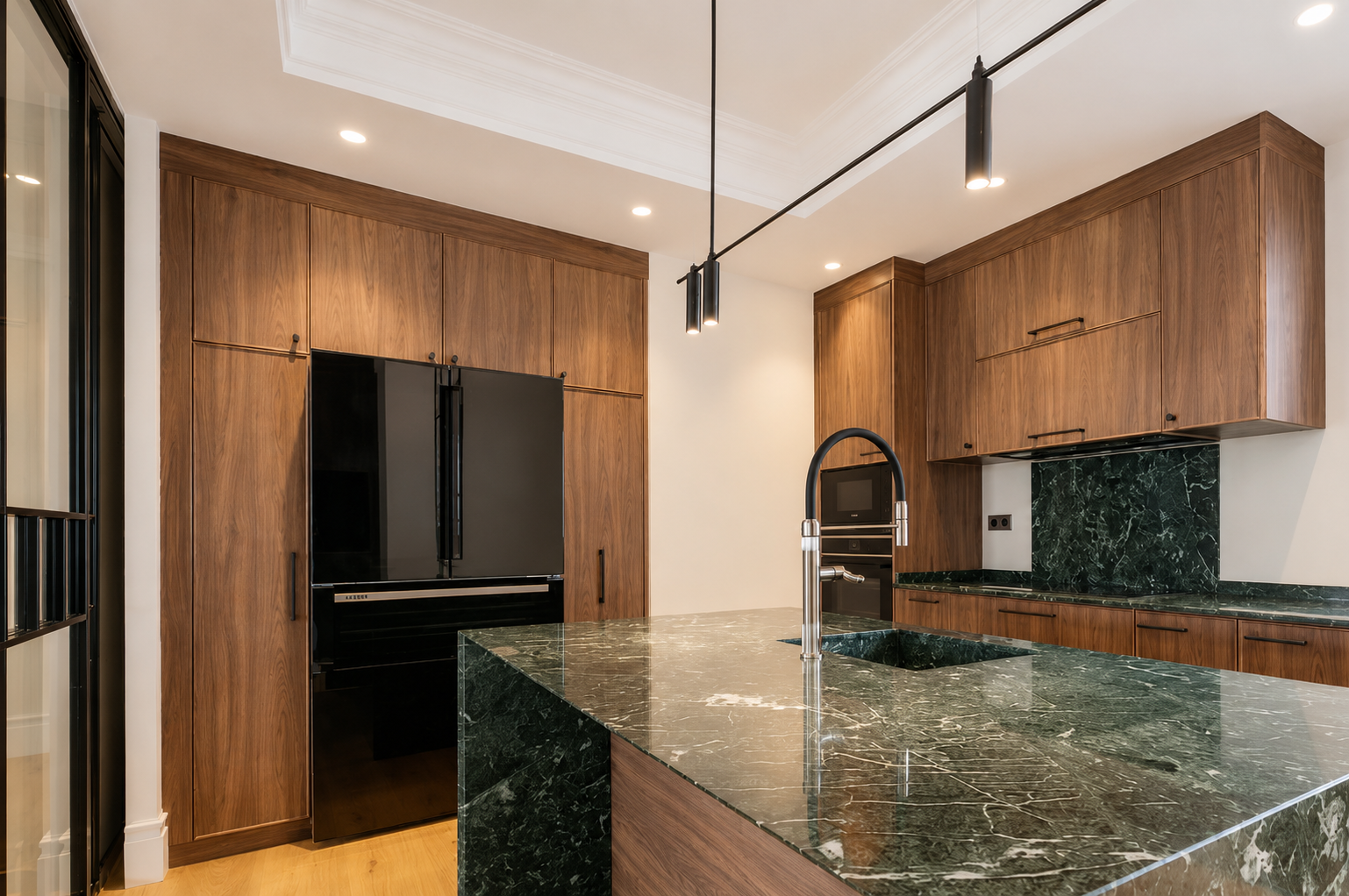 Spacious luxury residence in Chamberí with exceptional finishes and layout